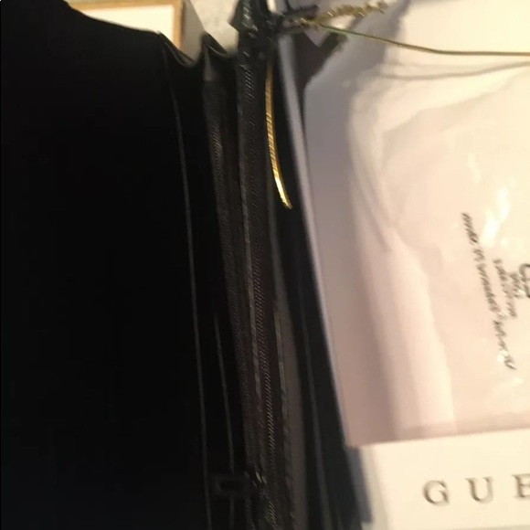 Guess Lauri SIG Large Flap Organizer Wallet NWT - Picture 9 of 11